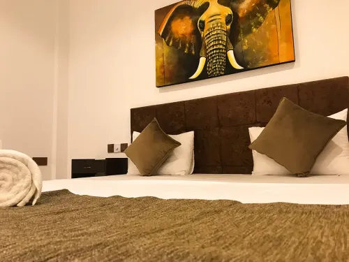 the-mammoth-udawalawe-room-1-002