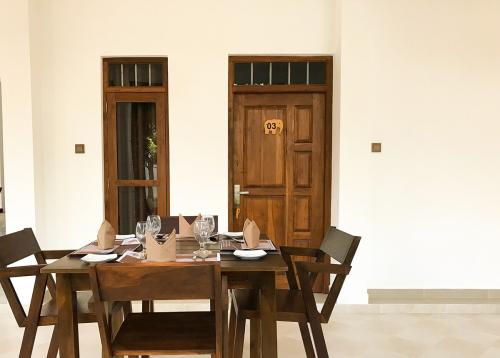 the-mammoth-udawalawe-room-3-004